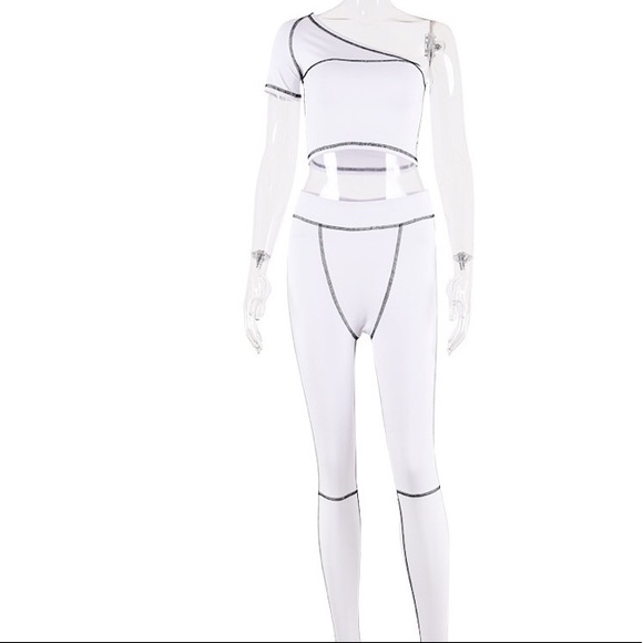 KingMe “2 piece set” - Picture 3 of 3